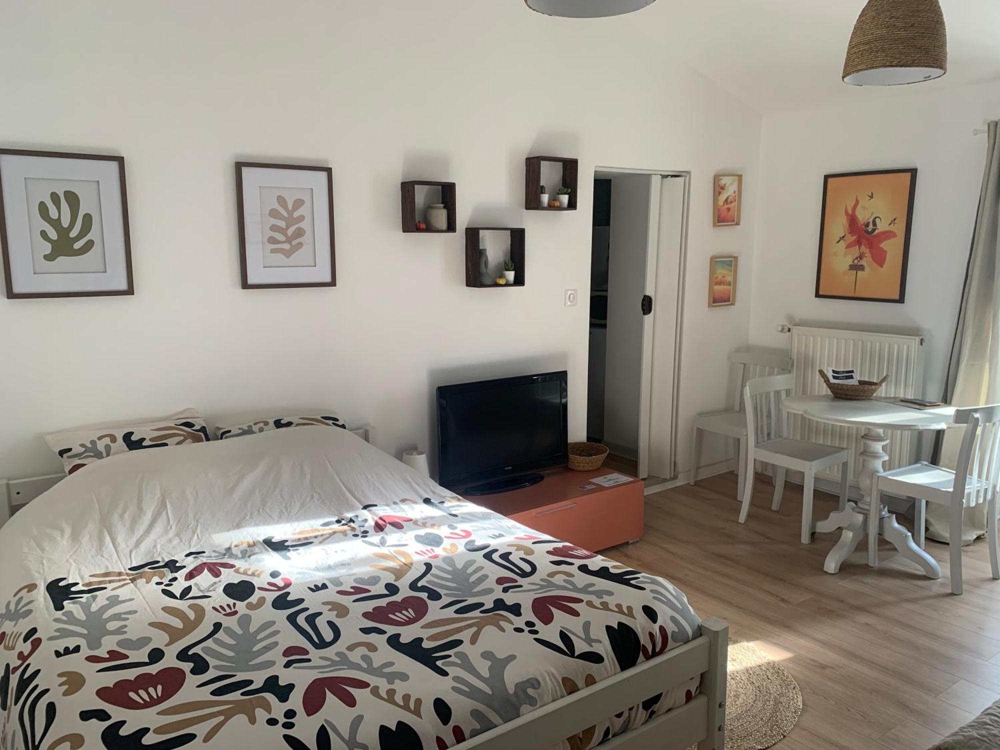 Une Chambre Au Calme En Gatine Deux-Sevrienne Vouhe  المظهر الخارجي الصورة